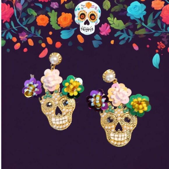 Gorgeous ICED Sugar Skull Dangle Earrings 3D Flowers Halloween Day of The Dead - Picture 1 of 8